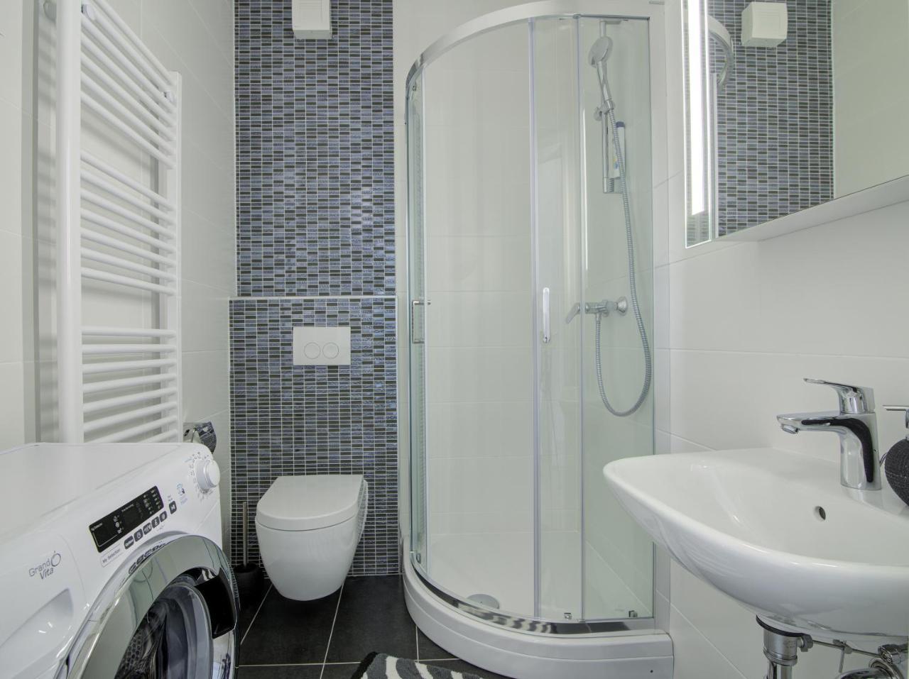 Apartments Luka - Villa Sunce Сень Екстер'єр фото